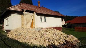 OBNOVA GASILNEGA DOMA BEZULJAK 03 FOTO MARKO RUPAR